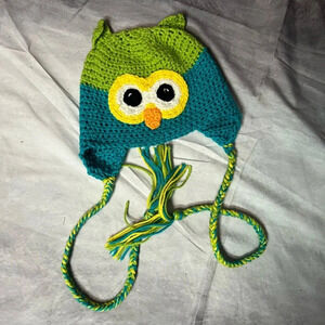 Handmade NWOT Gender Neutral Teal and Lime Green Owl Hat With Ears